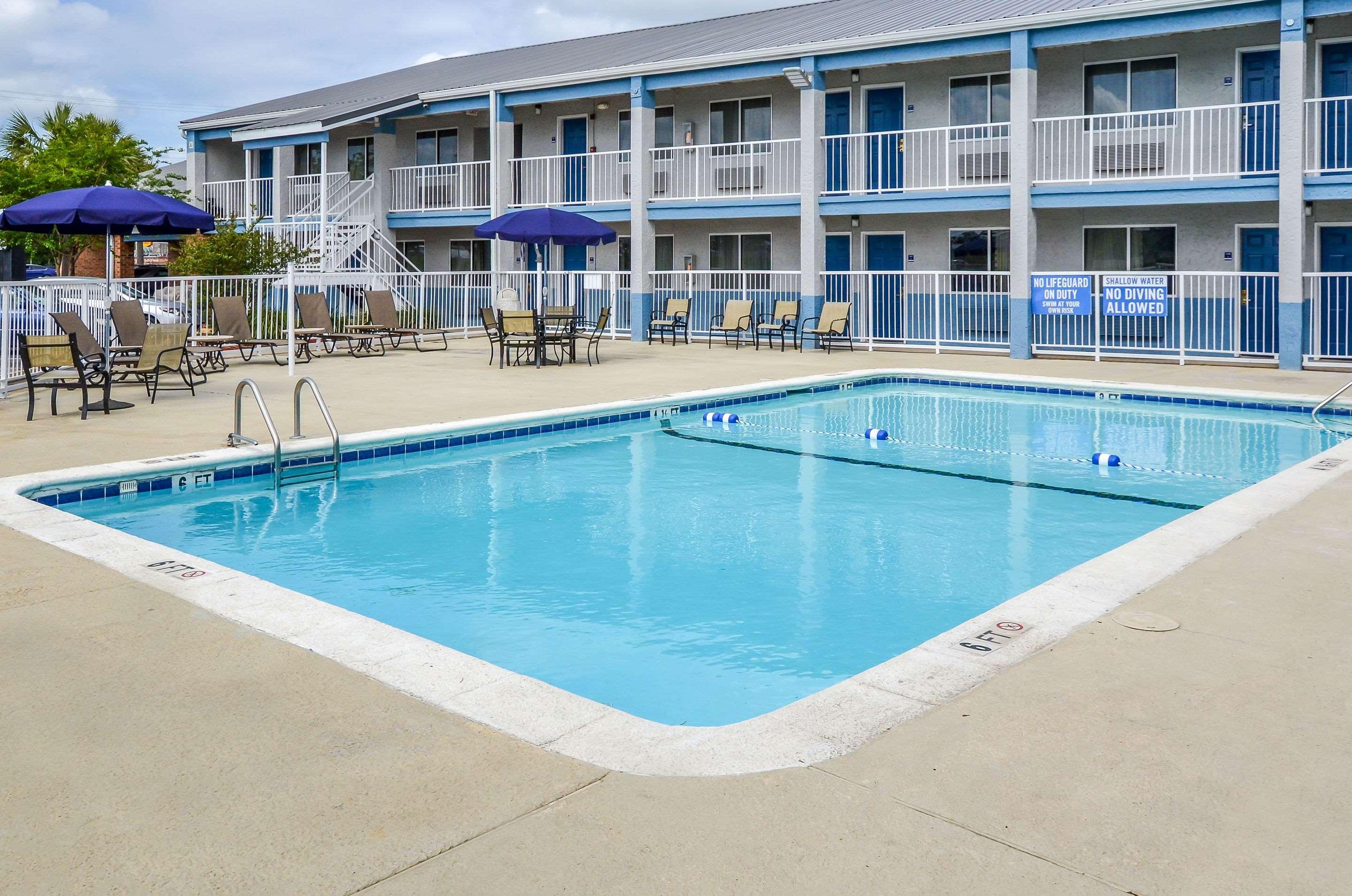 Rodeway Inn North Charleston - Ashley Phosphate Exterior photo